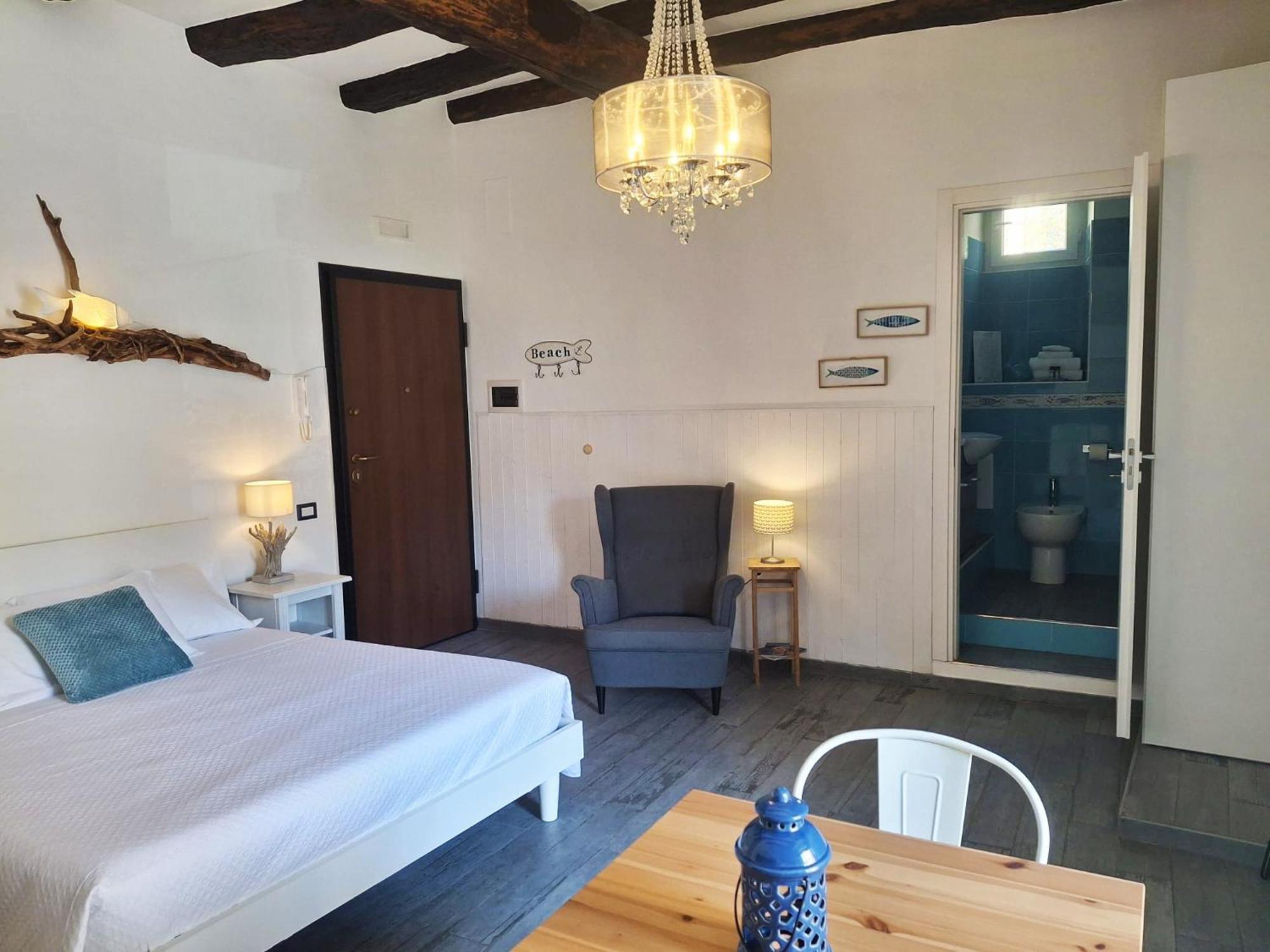 Inn Alta Marea Салерно Экстерьер фото